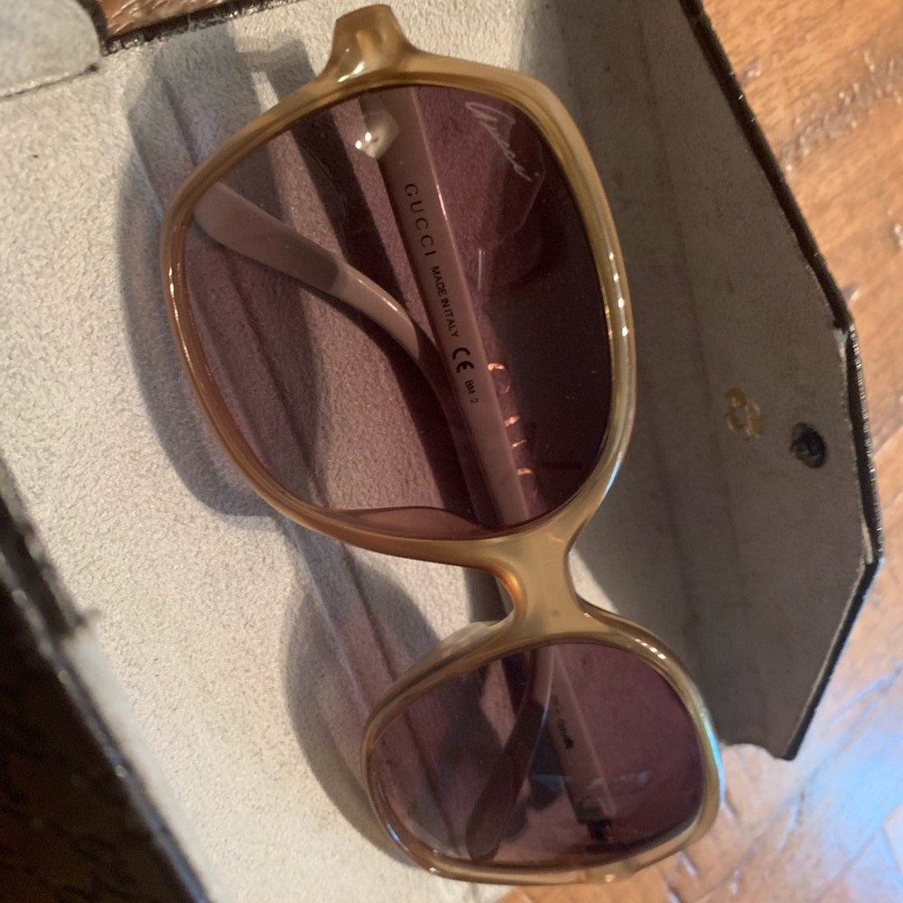 Gucci sunglasses